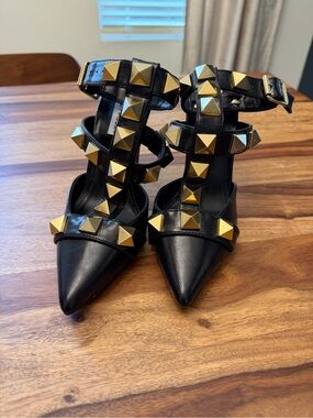 Steven Madden Heels - 6